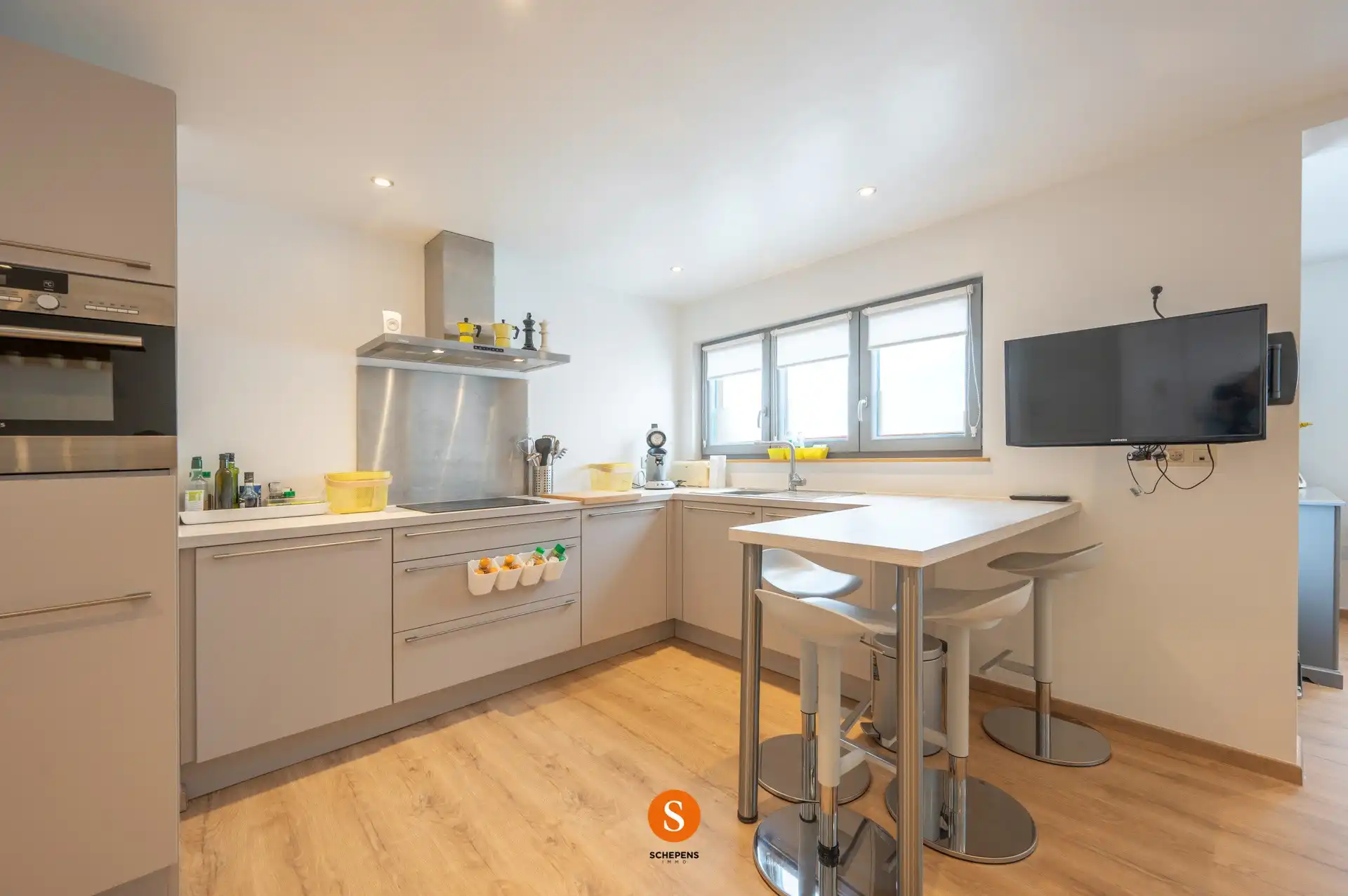 Instapklare woning met polyvalente ruimte, zonnige tuin en tal van mogelijkheden. foto 25