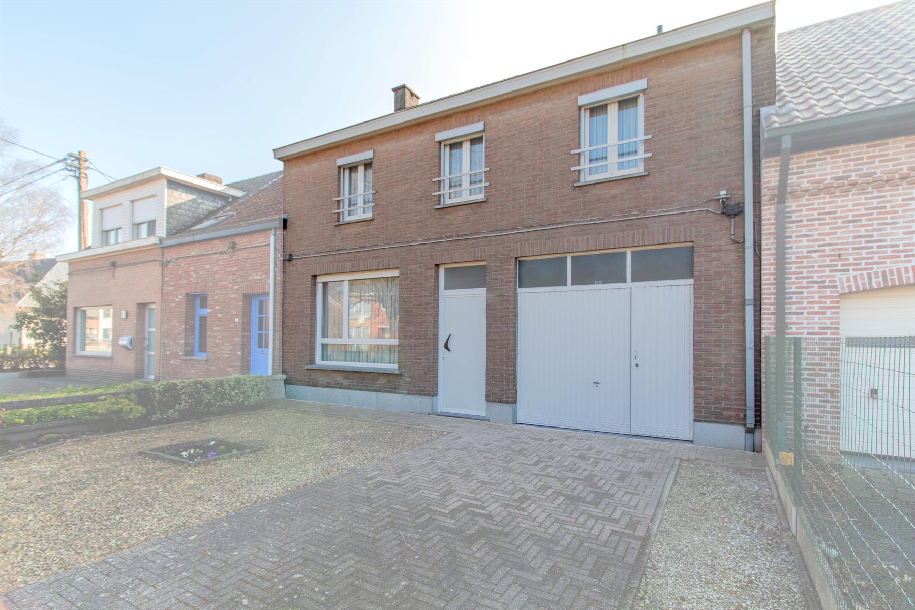 Instapklare woning op vlot gelegen locatie foto 1