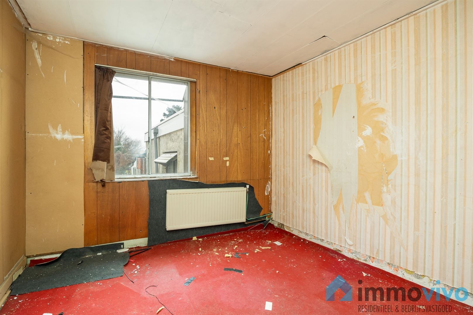 Ruime te renoveren gezinswoning met 4 slpk's en tuin foto 20