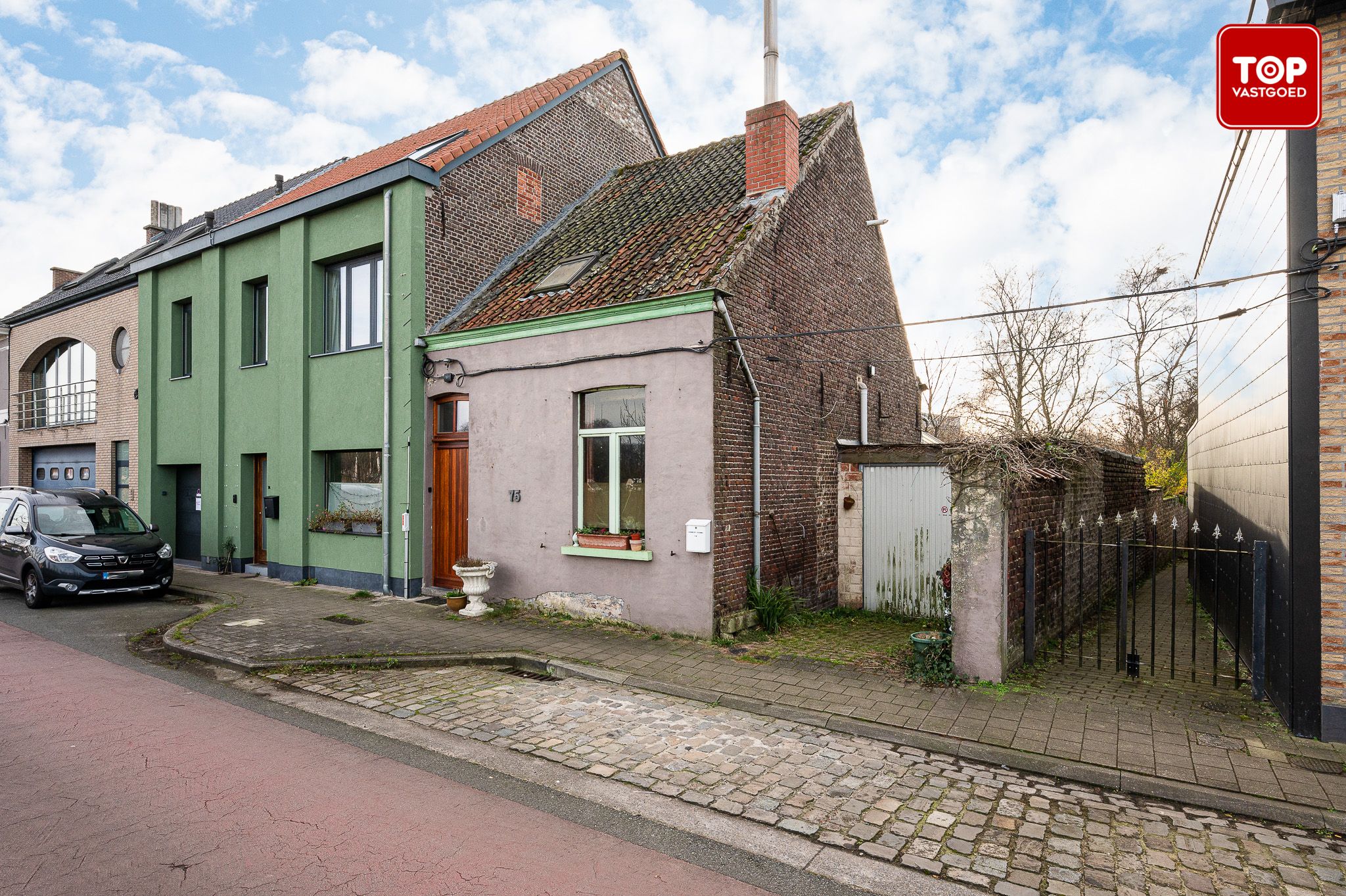 Te renoveren woning met ruime tuin op 738 m² grond foto 12