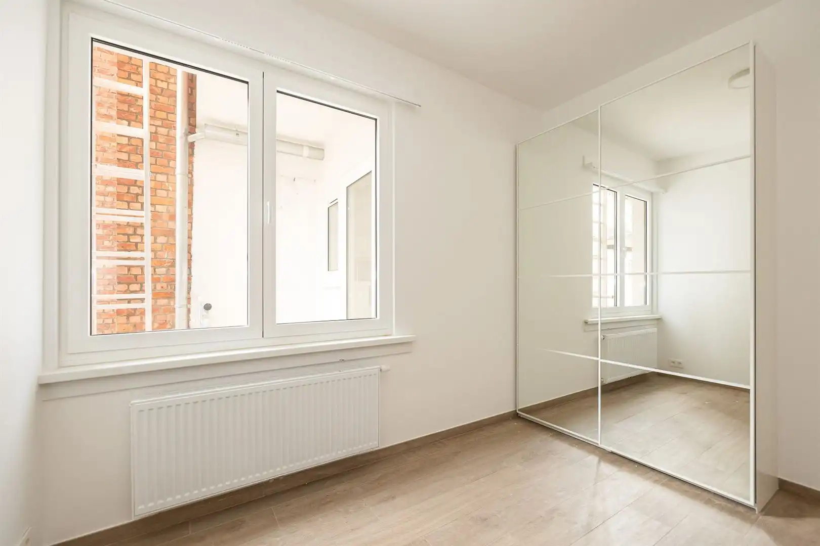 Gerenoveerd appartement aan Zuidpark foto 10