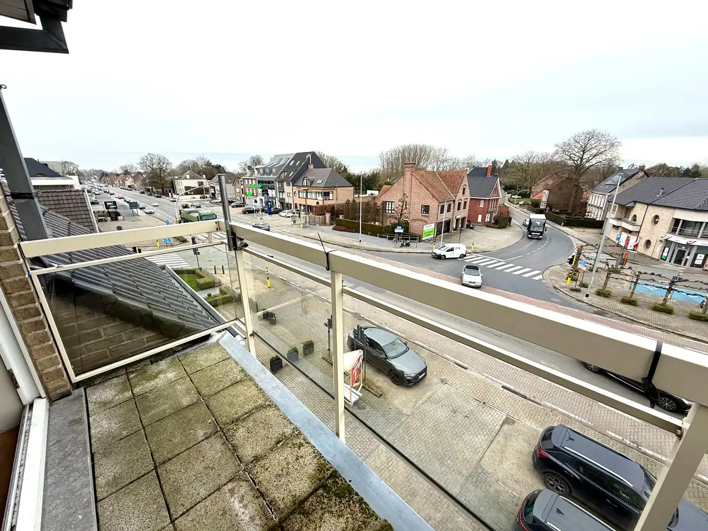 Dakappartement met 2 slaapkamers, 2 douchekamers en parkeerplaats foto 19