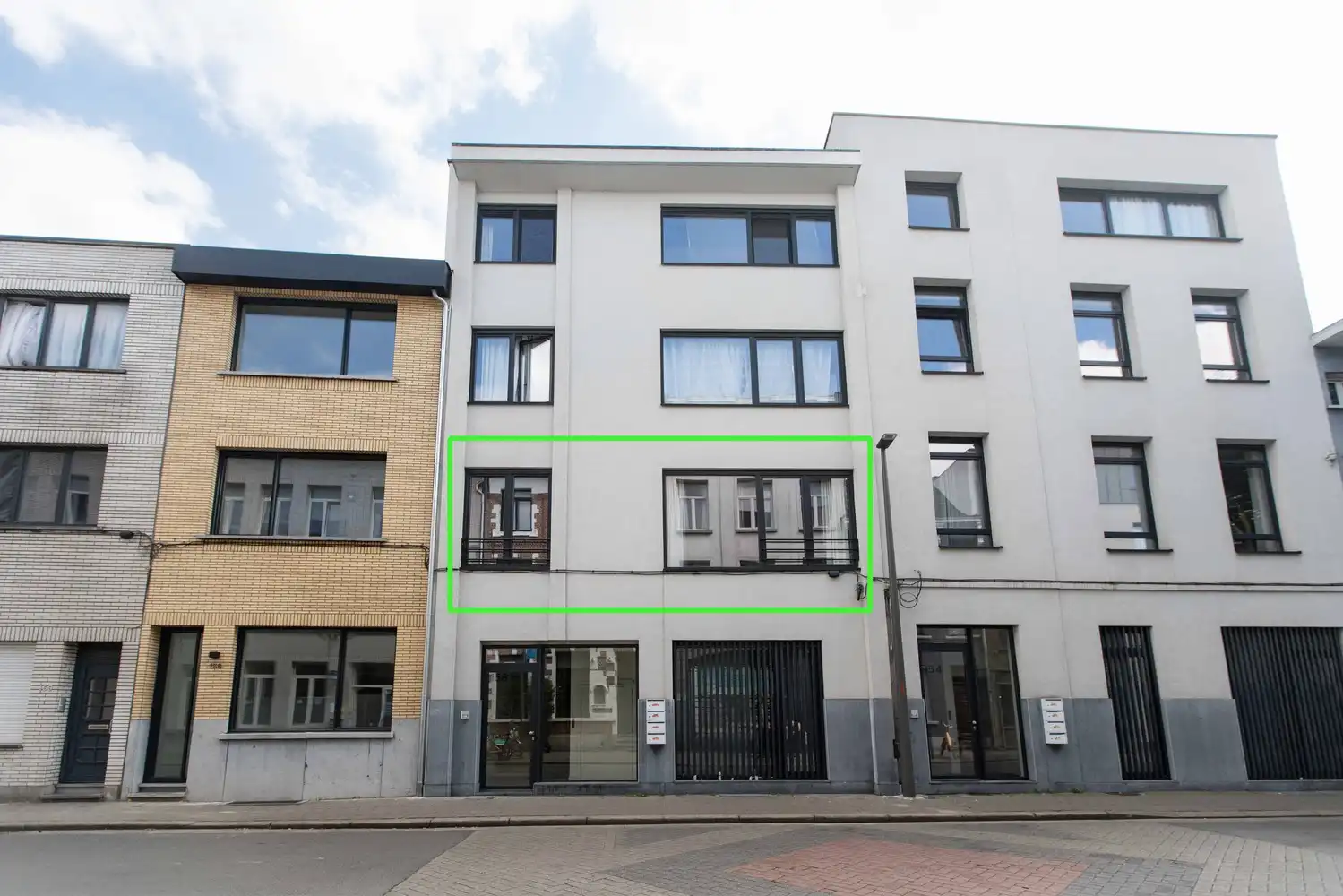 Vernieuwbouw met twee slaapkamers, een terras, EPC A en verder niets om over te twijfelen. foto 4