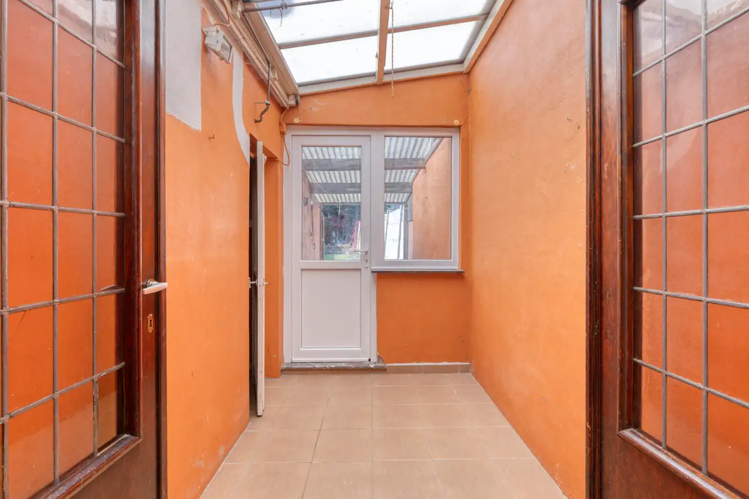 Karaktervolle tweegevelwoning in zeer gegeerde wijk foto 7