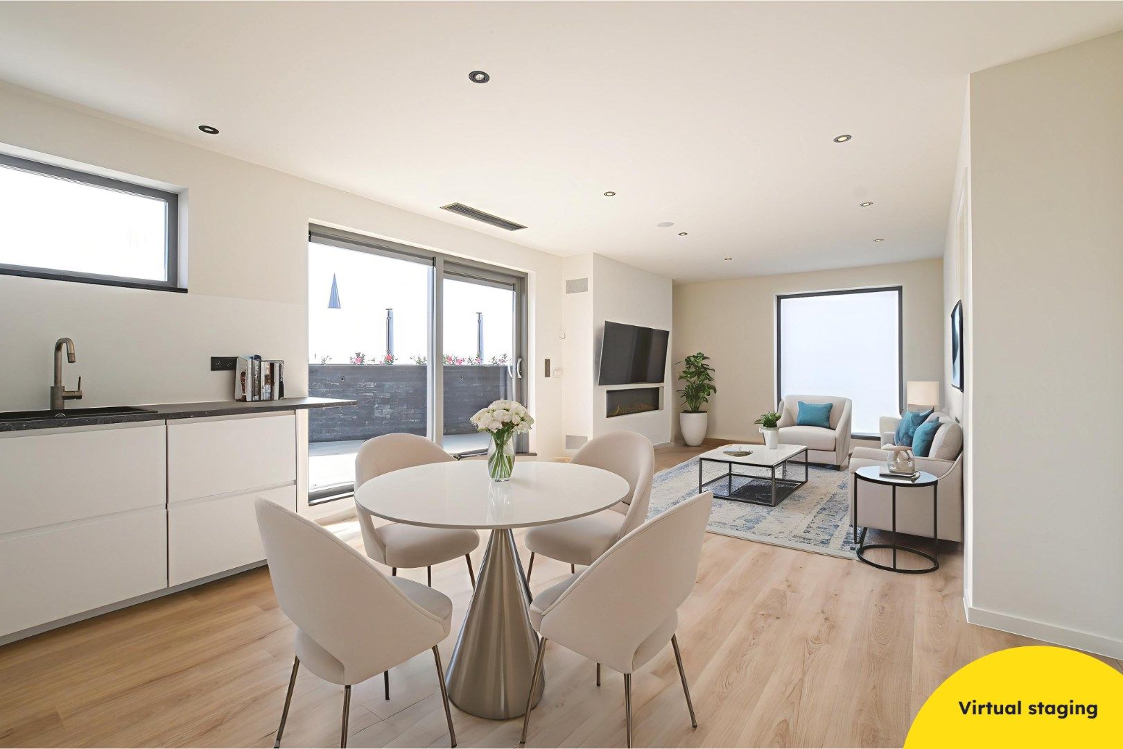 Volledig gerenoveerd dakappartement met 2 terrassen en zicht op de polders te koop in Klemskerke (De Haan) foto 4