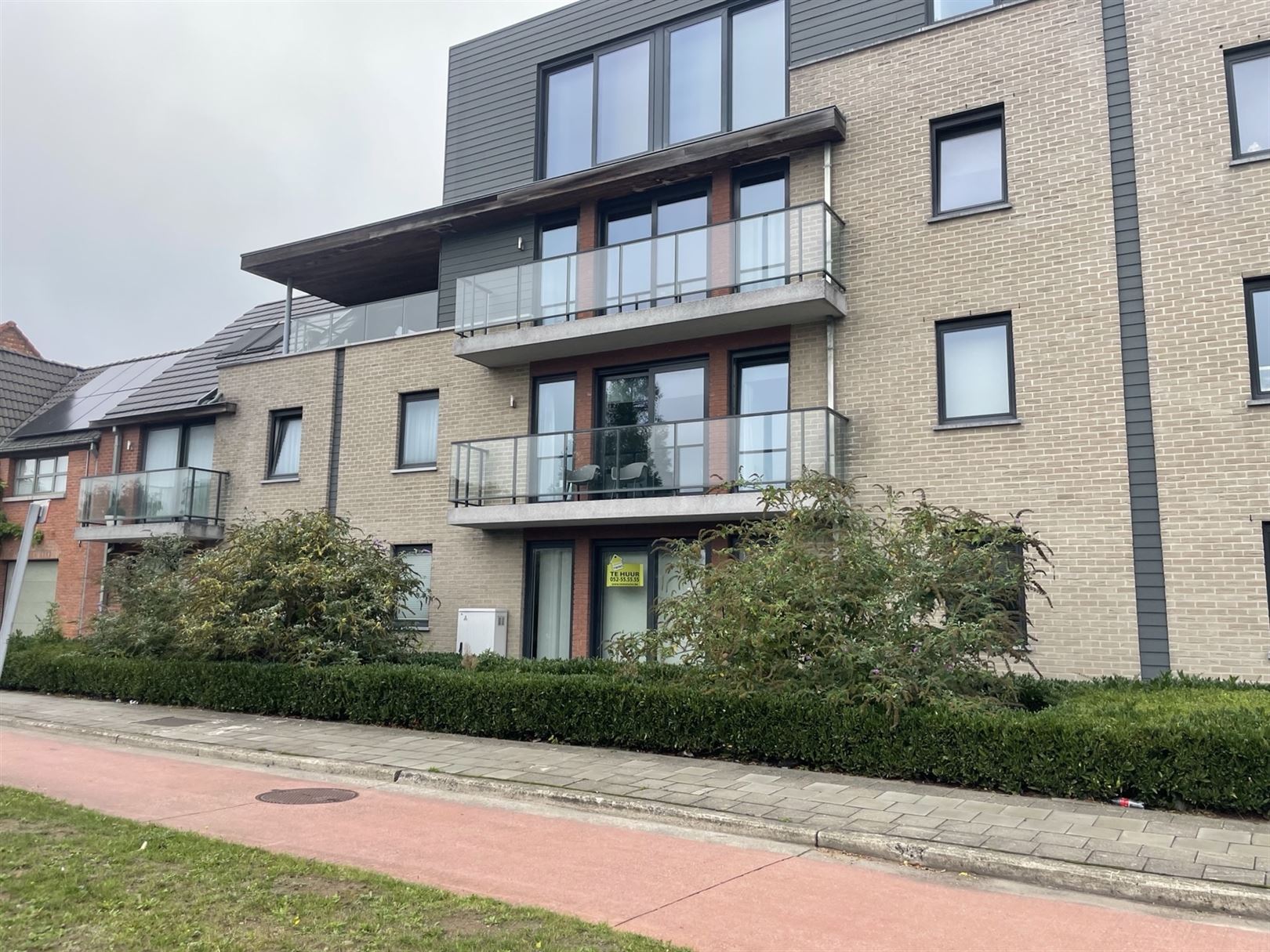 Gelijkvloers 1-slpk appartement te Dendermonde (Appels) foto {{pictureIndex}}
