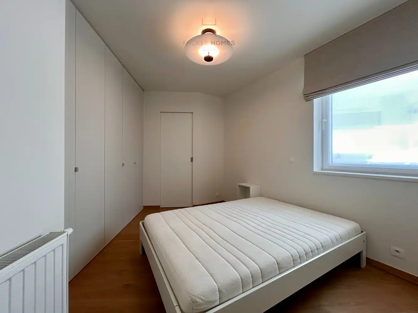 Zeer ruim en lichtrijk appartement met zijdelings zeezicht in Duinbergen foto 12