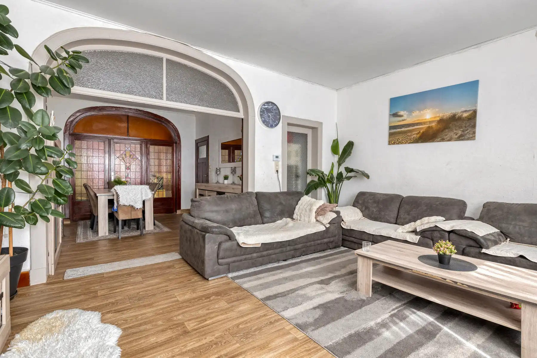 IN OPTIE - Charmant gelijkvloers met tuin en polyvalente kelder. foto 5