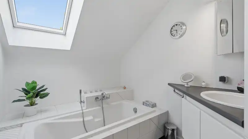 Villa van 330m² op 22 are met openluchtzwembad foto 23