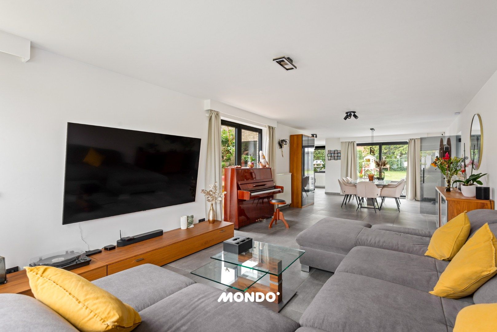 Instapklare luxe villa met 5 slaapkamers in groen Tervuren! foto 15
