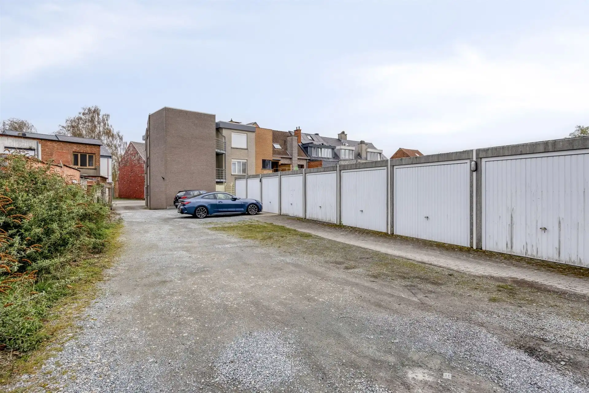 Instapklaar appartement met 3 slaapkamers, terras en garage foto 21