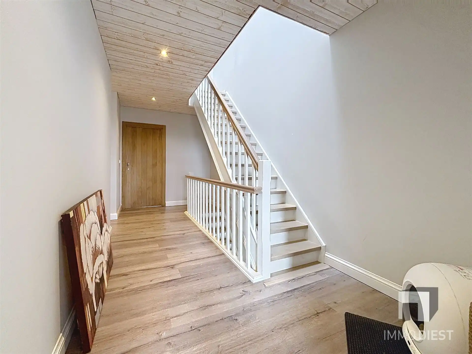 Charmante, instapklare gezinswoning met 3 ruime slaapkamers op 8a 52ca. foto 27