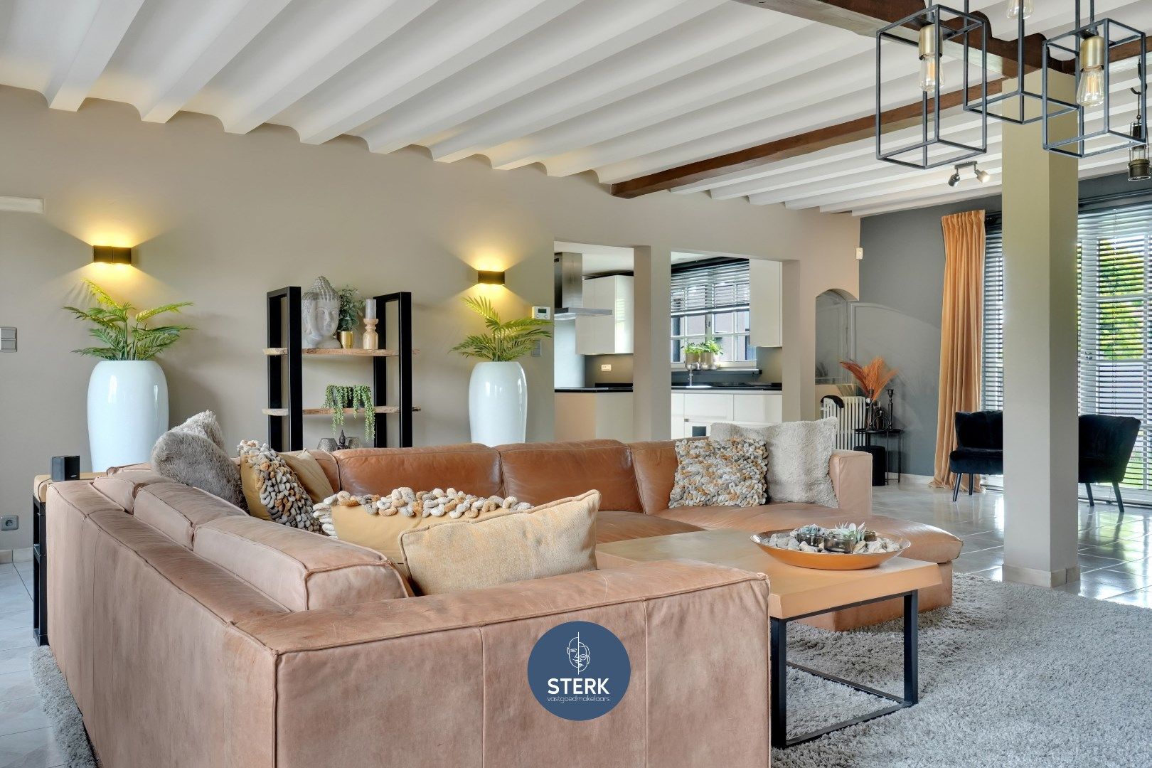 STIJLVOLLE VILLA MET HOOG WOONCOMFORT EN UITZONDERLIJKE TUIN TE REKEM !  foto 2