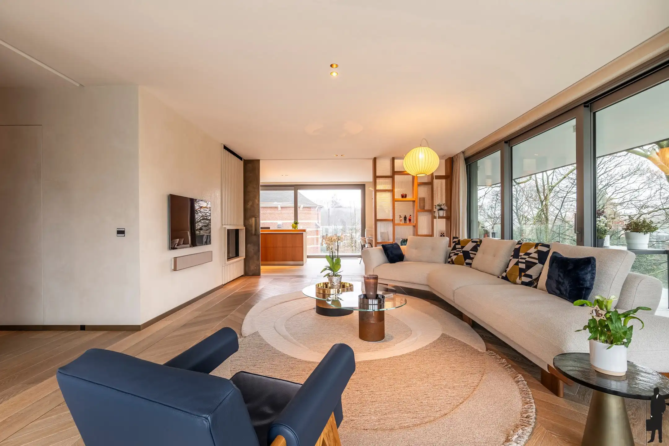 Exclusief villa-appartement van ca. 310 m² foto 4