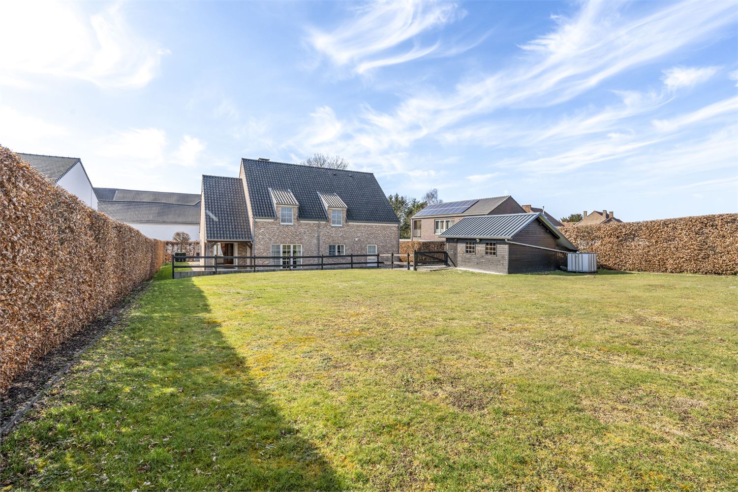 Exclusieve villa met hoogstaande afwerking in een idyllische omgeving foto 3