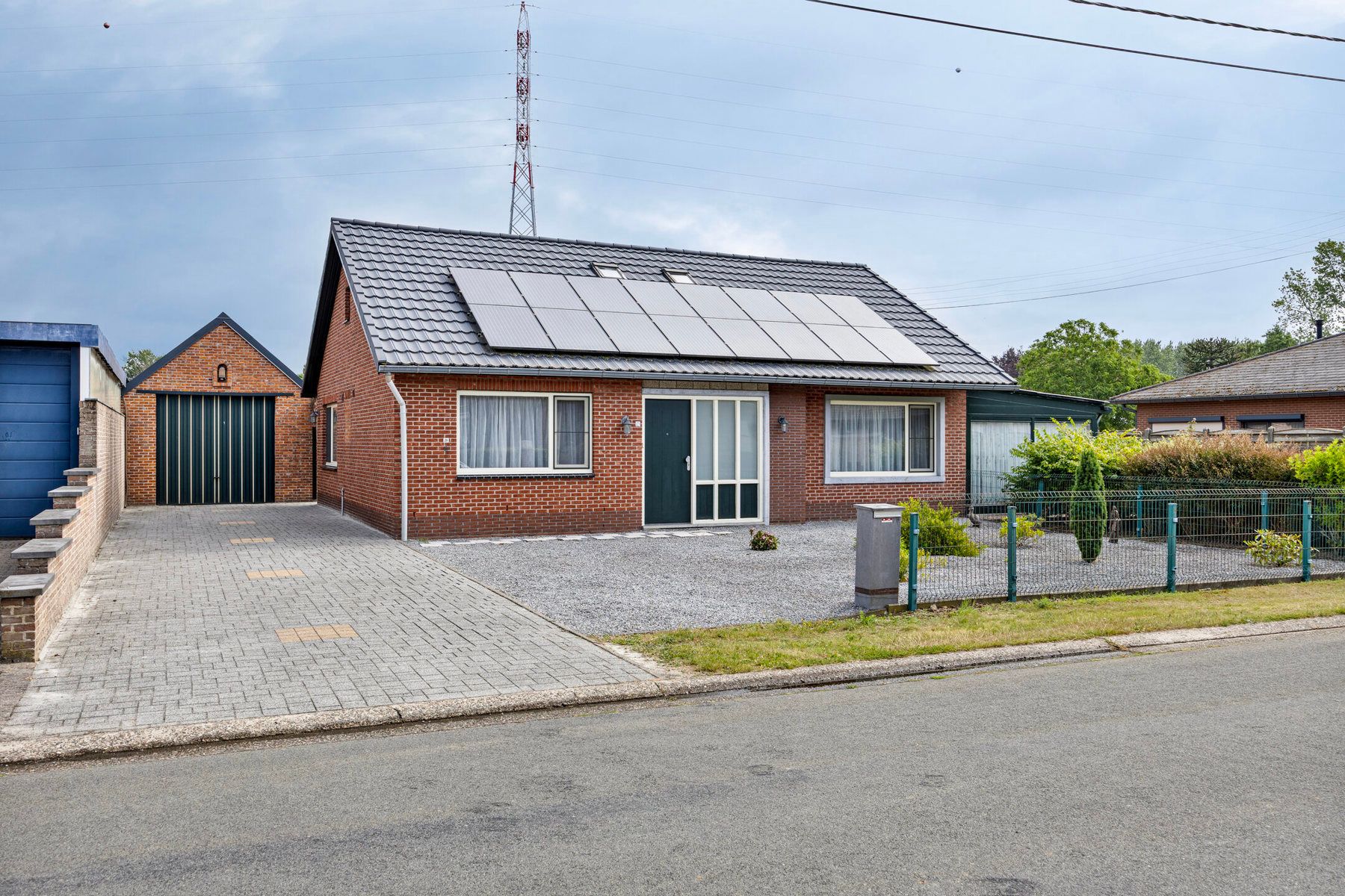 Rustig wonen in Pelt: instapklare, gelijkvloers woning! foto {{pictureIndex}}