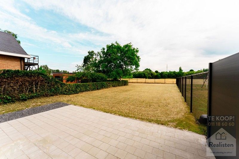 Betaalbare en instapklare nieuwbouwwoning - OB met garage foto 6