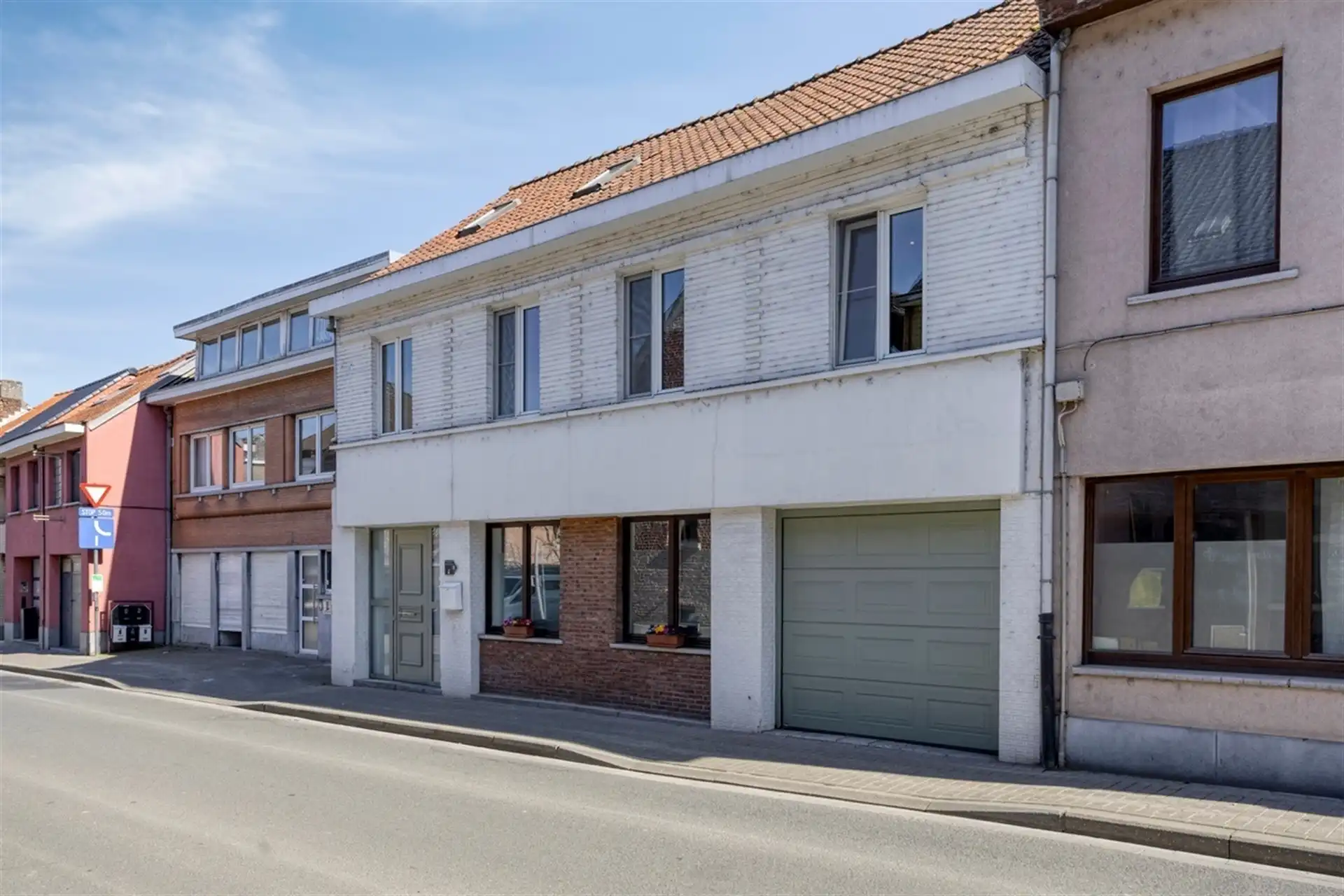 Ruime, volledig gerenoveerde woning in hartje centrum foto 2