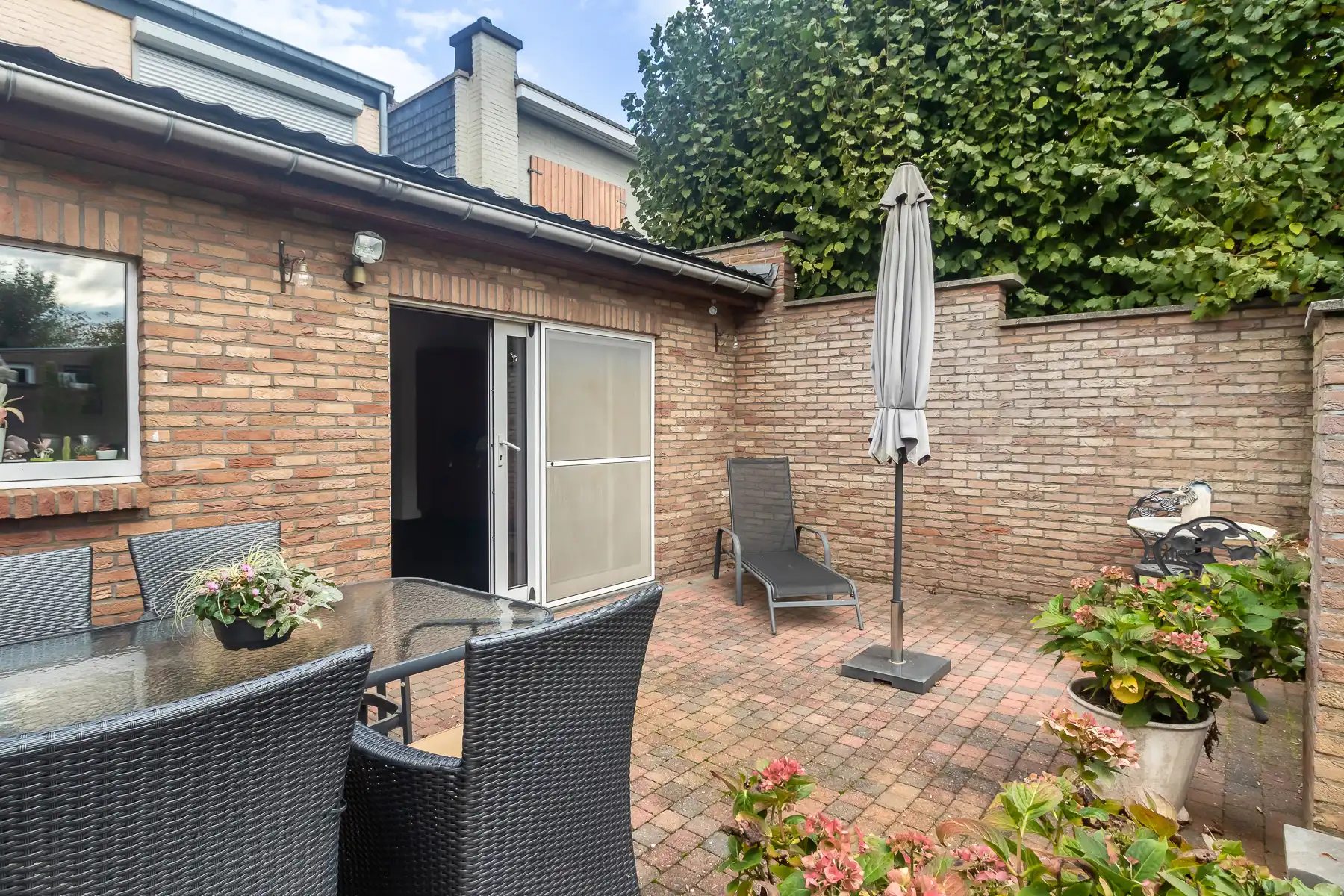 Woning met 3 slaapkamrs, inpandige garage en Z-gerichte tuin foto 28