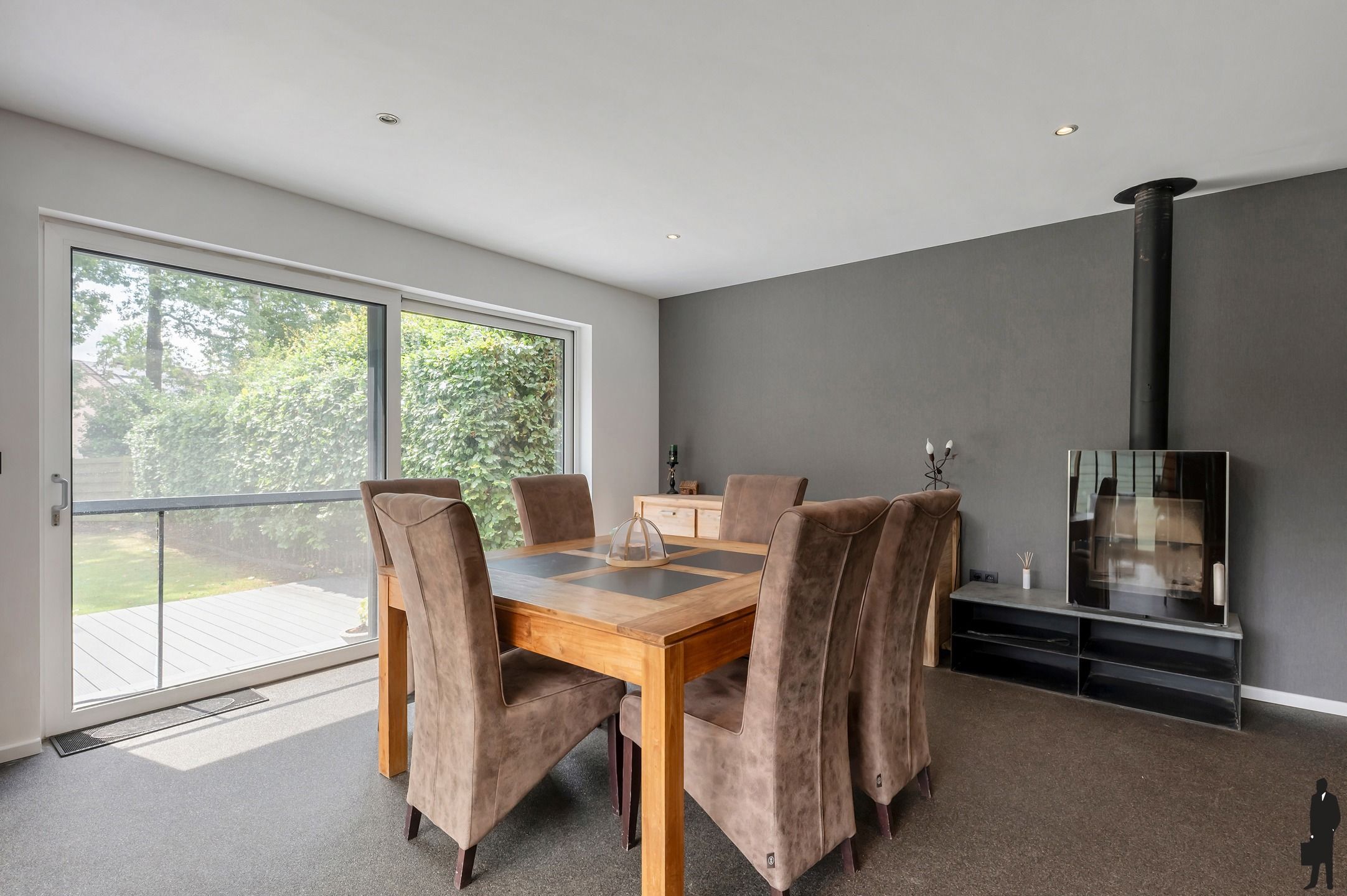 Instapklare HOB met 3 slk, bureau en zuidgerichte tuin op een perceel van 465 m². foto 8
