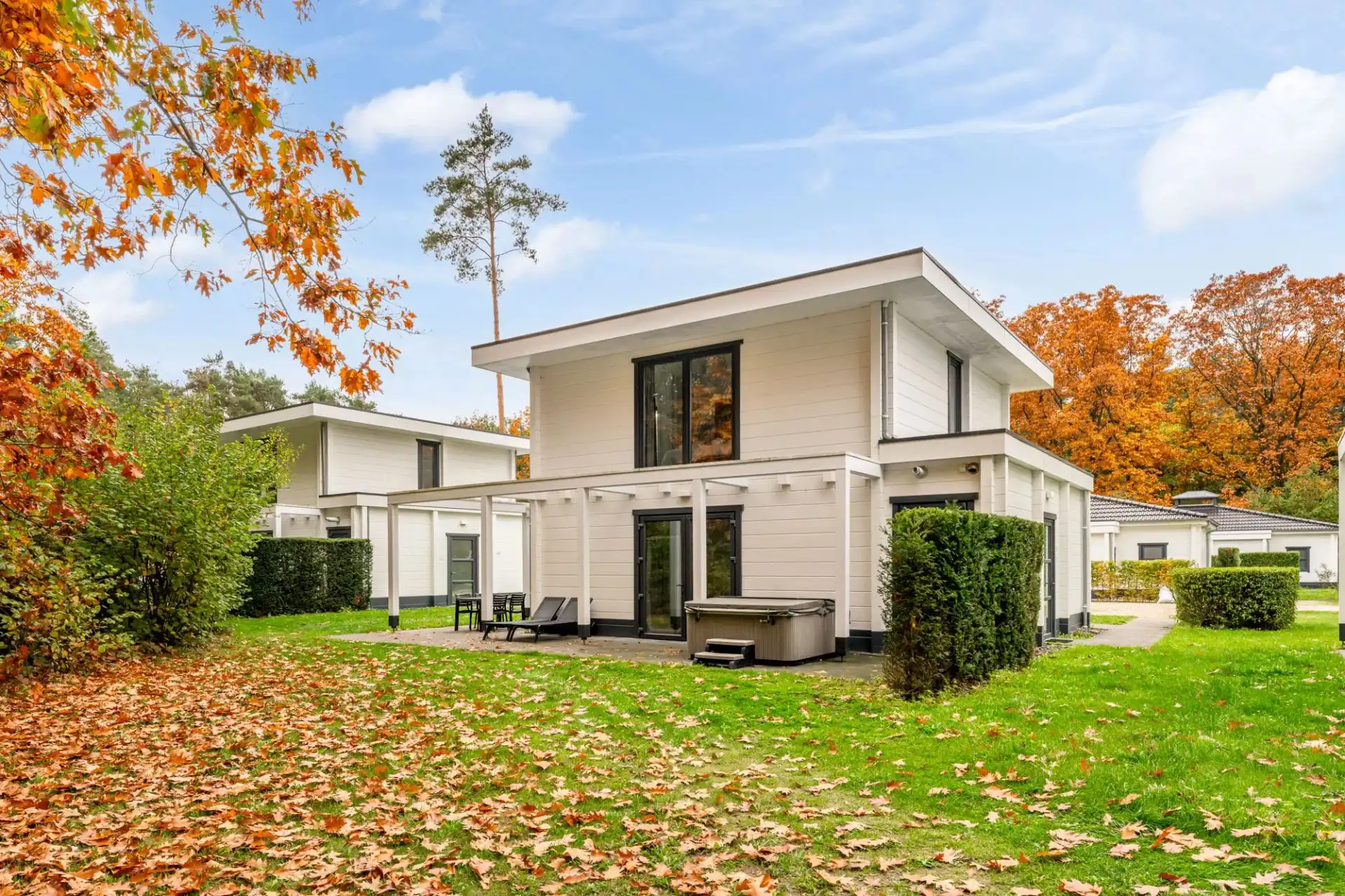 Luxe 4-persoonsvilla met sauna & jacuzzi – zorgeloze investering tot 2034! foto 2