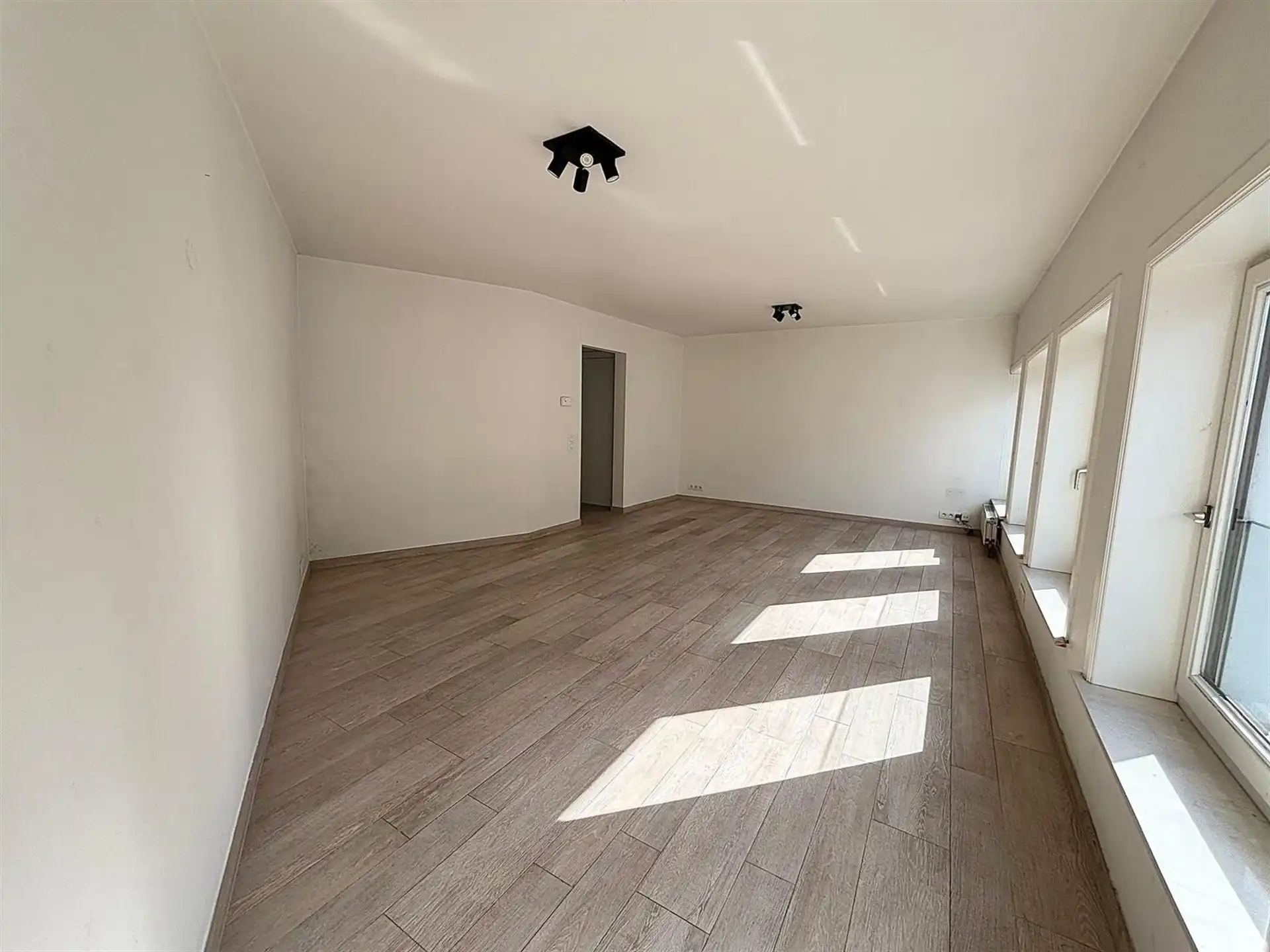 Duplexappartement op de grote markt van Aalst foto 3