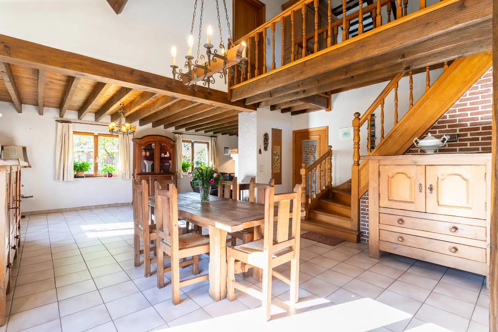 Charmante villa met 3 slpk te Halle foto 9