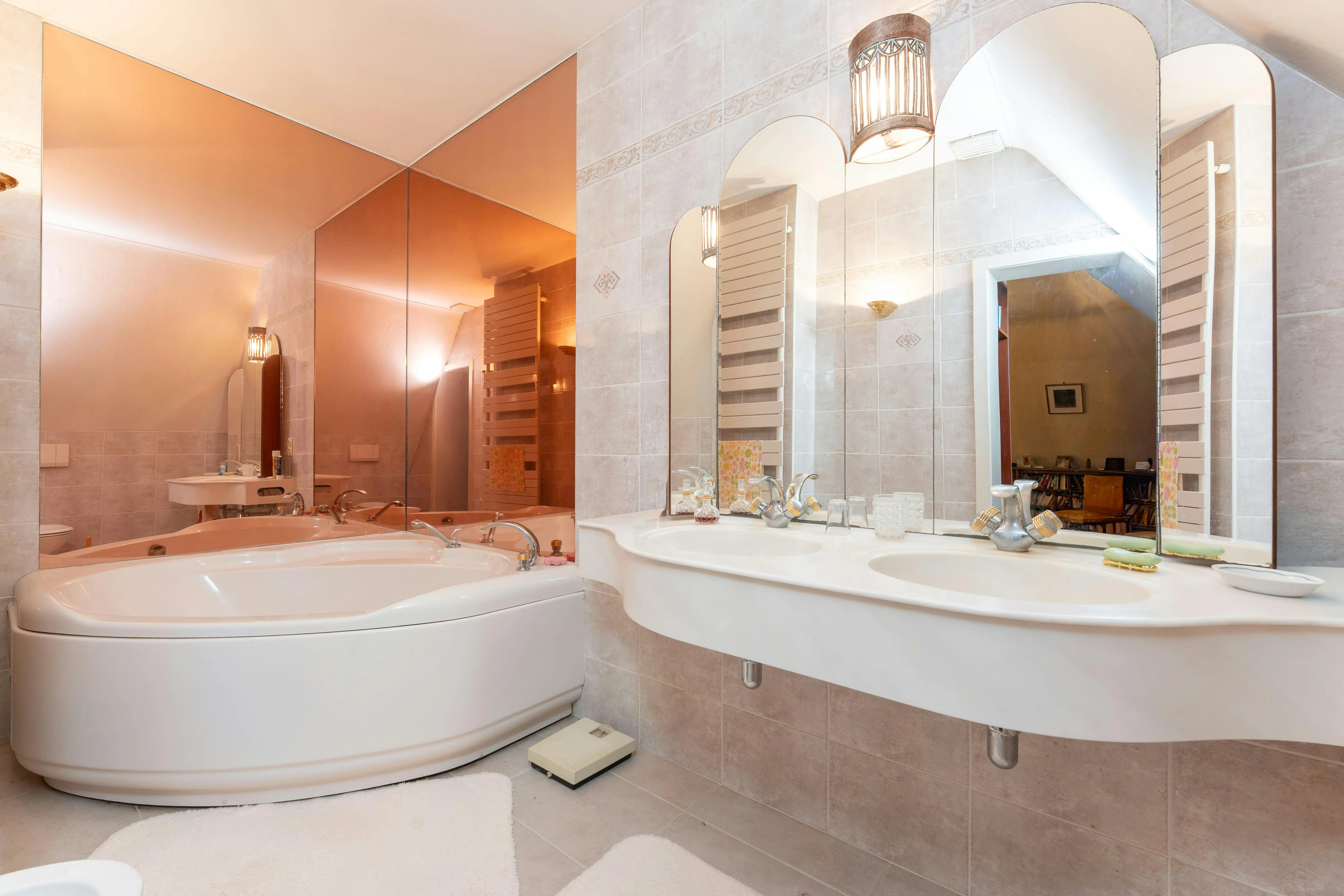 Klassieke villa te koop langs de Zeeweg in Varsenare  foto 11