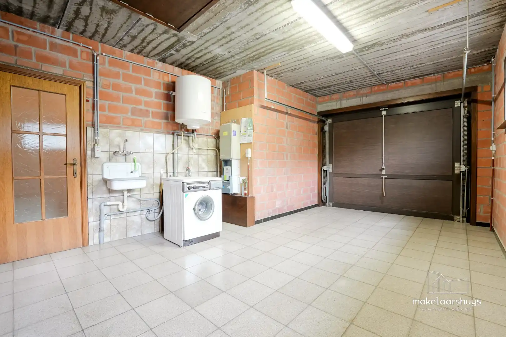 Goed onderhouden bungalow met ruime zolder.   foto 15