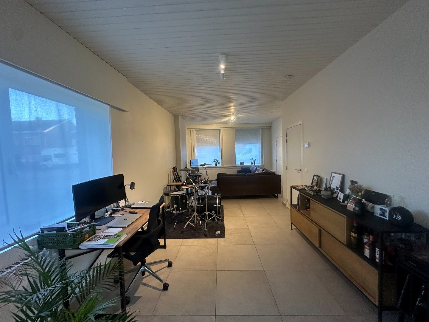 Ruime woning met zonnige tuin in centrum Merkem foto 2