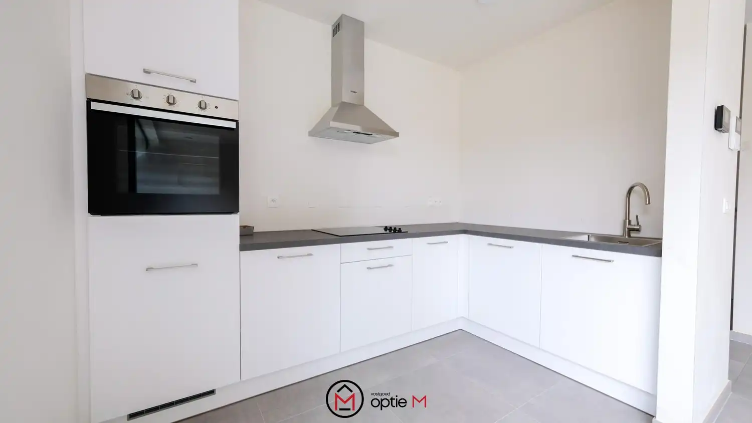 Ruim appartement te koop in Tongeren met groot terras foto 4