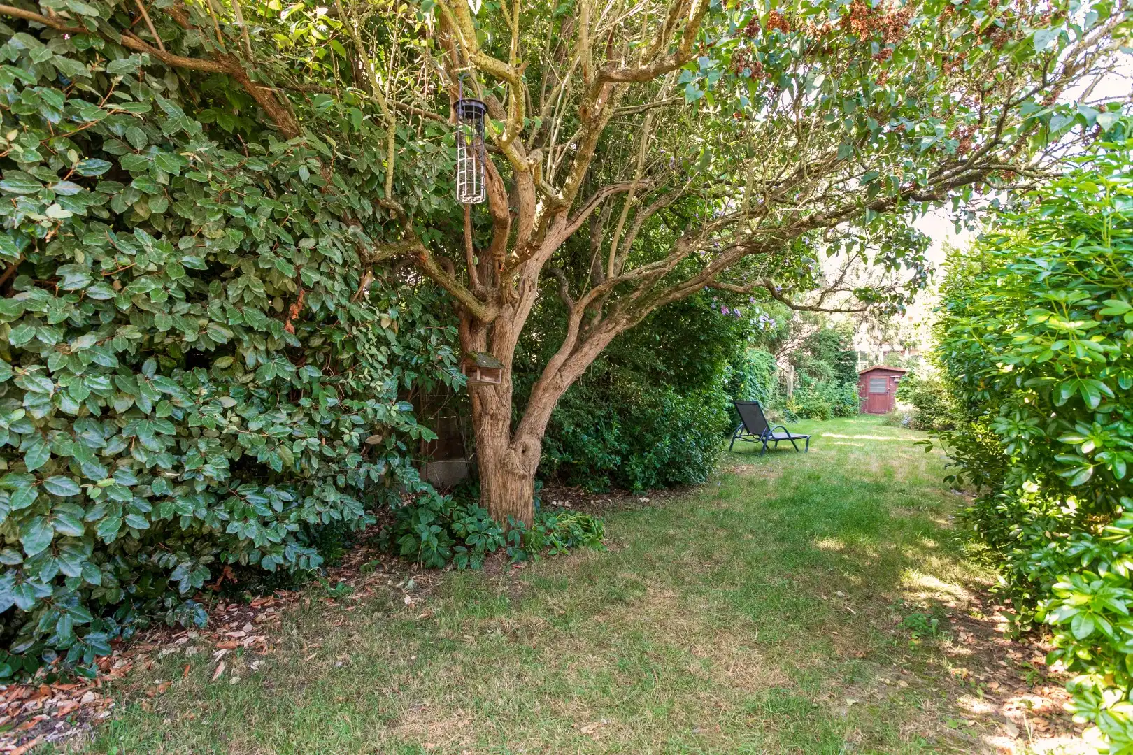 Instapklare woning met 3 slpk, oprit en tuin te Halle foto 12
