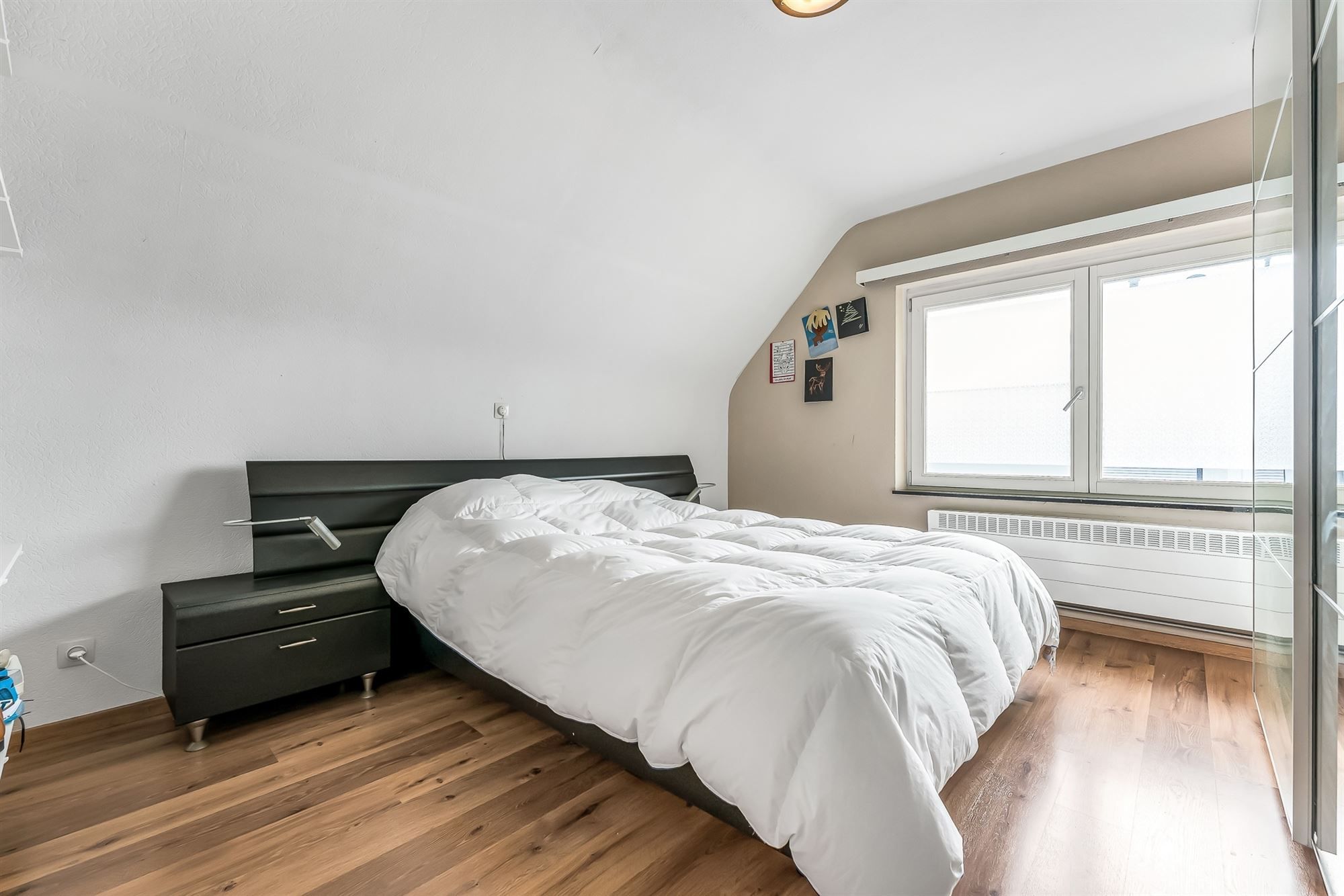 UITSTEKEND ONDERHOUDEN WONING MET 3 SLAAPKAMERS OP PERCEEL VAN 6A22CA TE PAAL foto 8