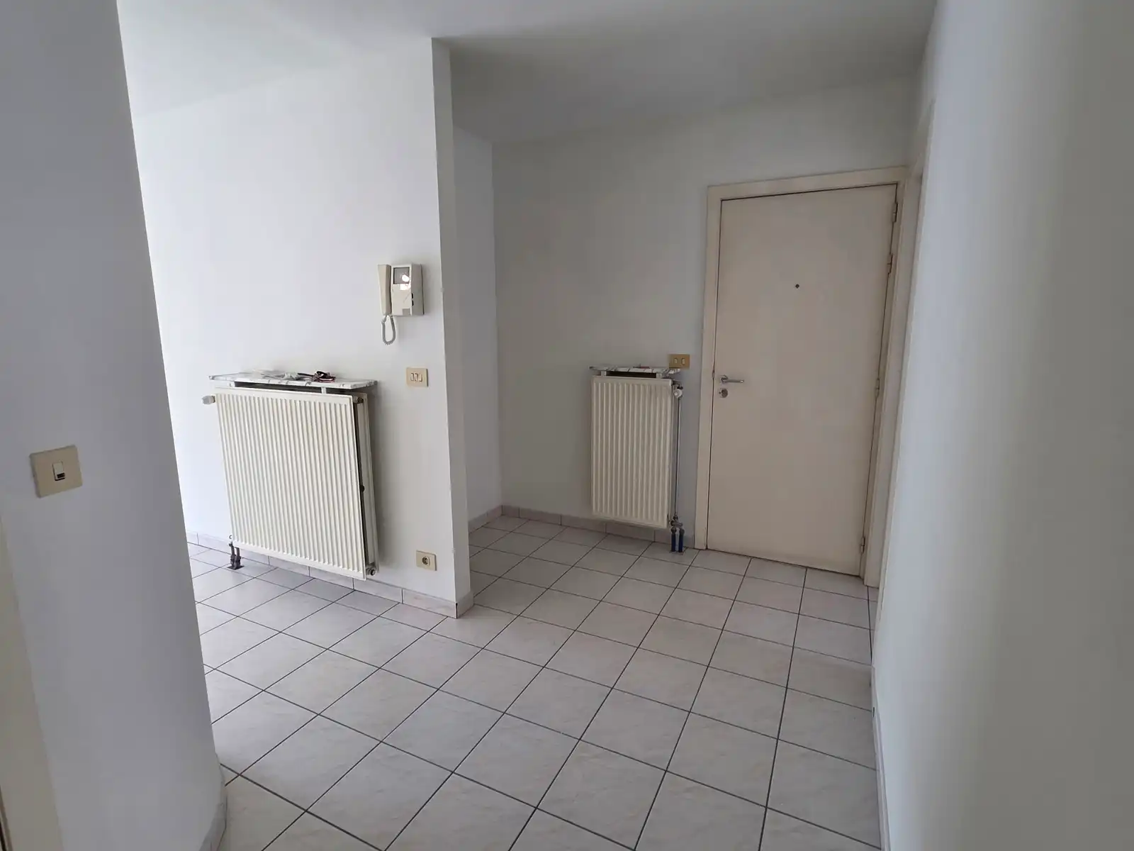 Instapklaar appartement met dubbele garage op de Veemarkt!!! foto 12