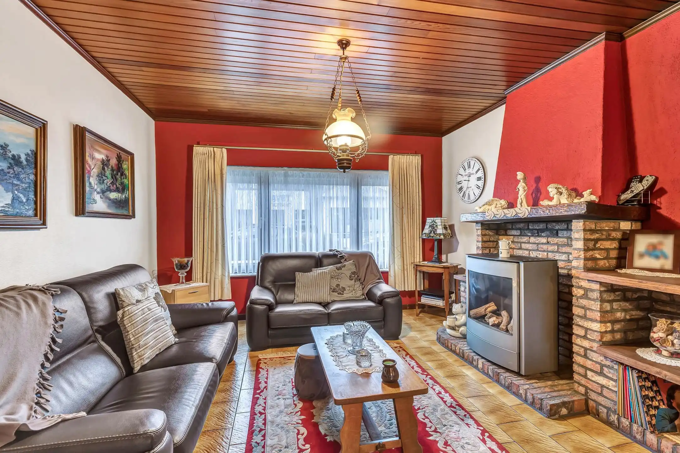 Ruime, solide woning op strategische ligging foto 6