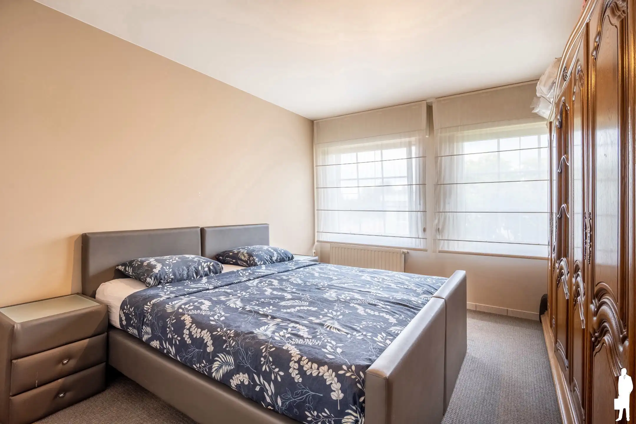 Ruime woning met 6 slpks. en grote kelder nabij Nederland foto 14