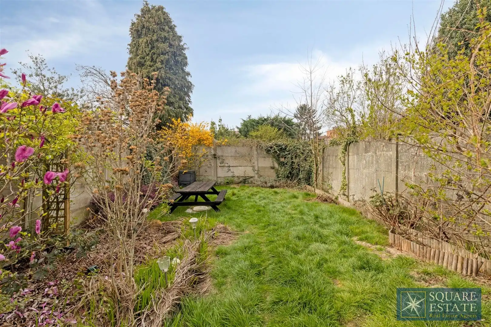 Appartementsgebouw foto 8