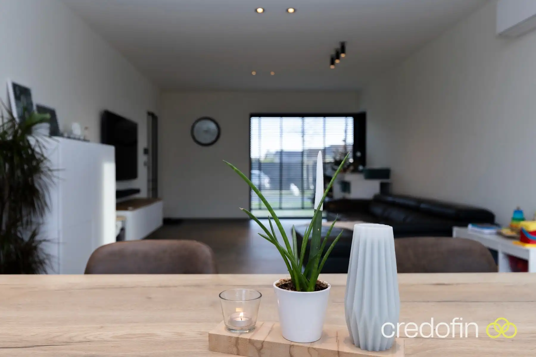 Piekfijn afgewerkte woning met 3 ruime slaapkamers foto 4