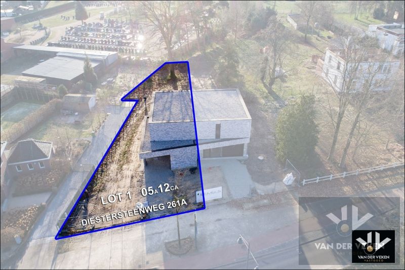 Ruime en volledig afgewerkte half open BEN-woning met 3 slaapkamers te bewonderen in het gezellige Kermt foto 21