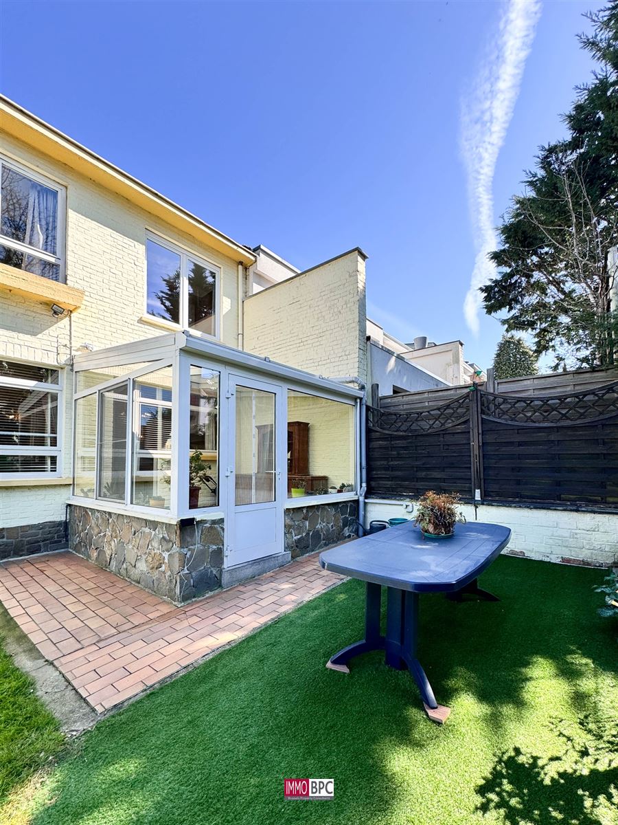 Ruime en charmante woning met zonnige tuin  foto 7