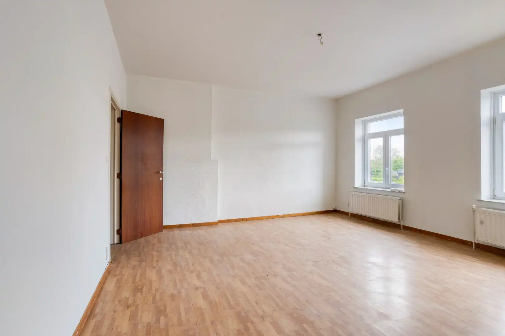 TE RENOVEREN WONING met 2 woonéénheden en tuin – 1640 SINT-GENESIUS-RODE foto 20