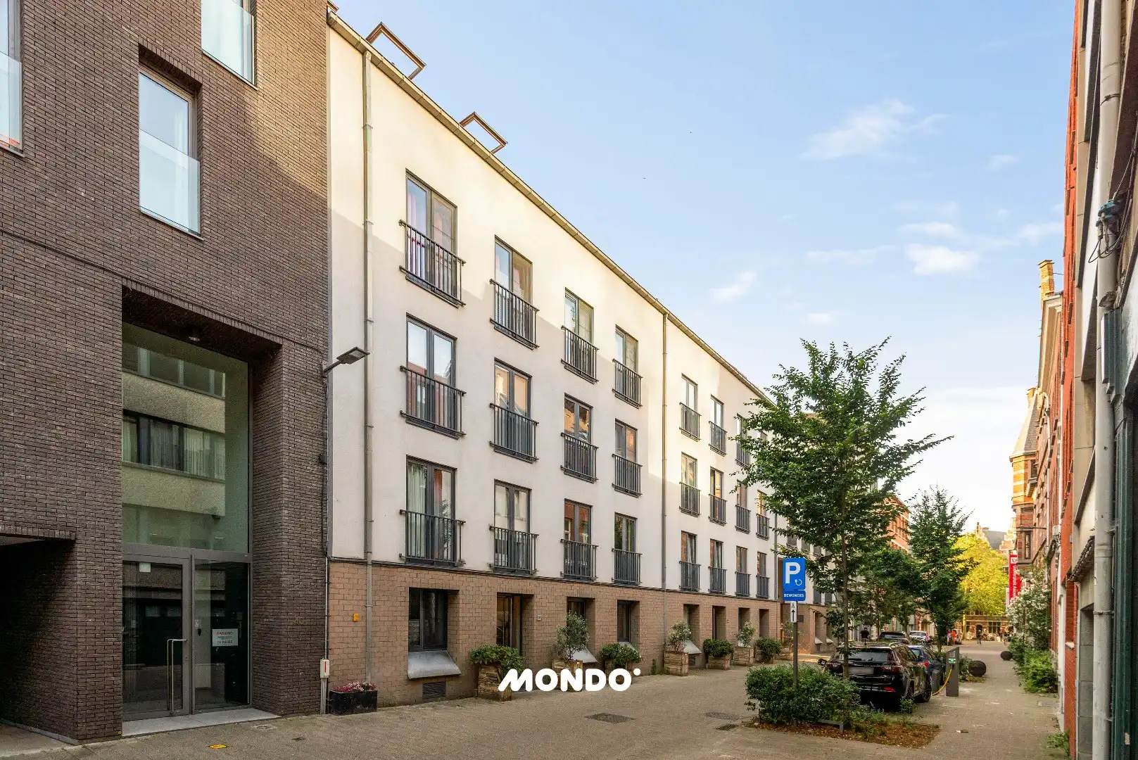Instapklaar glv appartement, terras & garage. foto 17