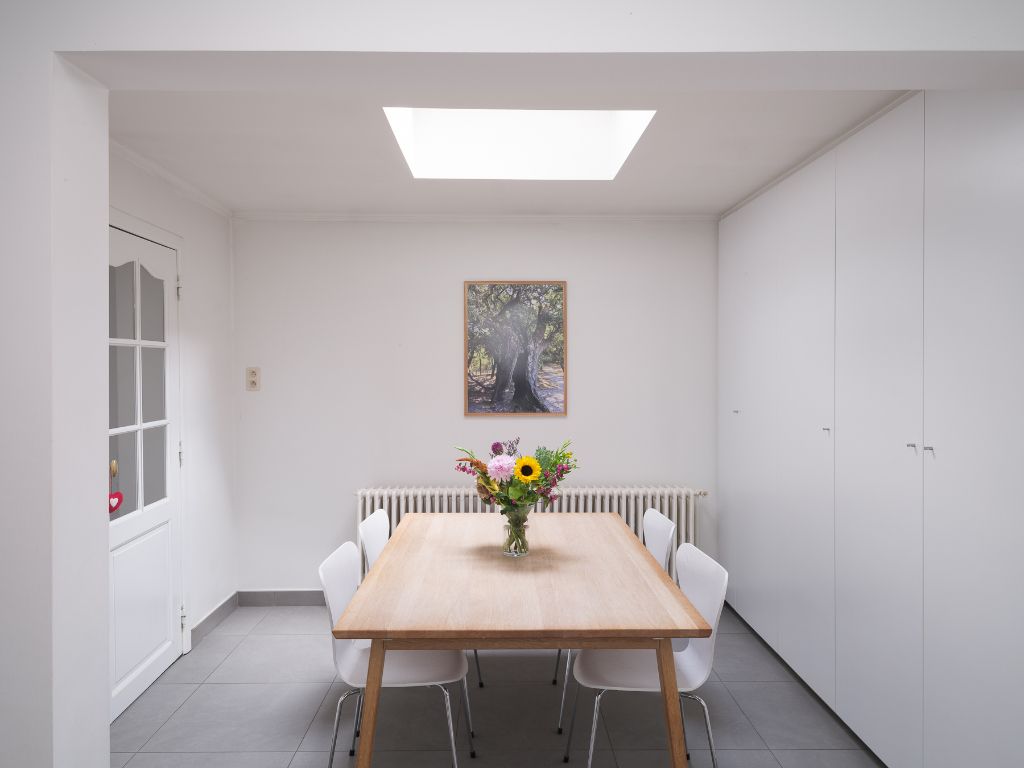 Instapklare gezinswoning met vier slaapkamers nabij de Bijlokesite foto 9