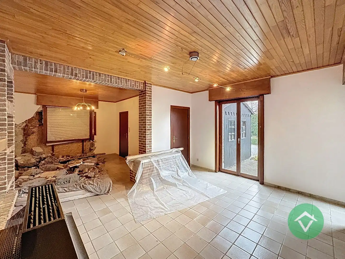 Alleenstaande woning met vele mogelijkheden te Ichtegem  foto 6