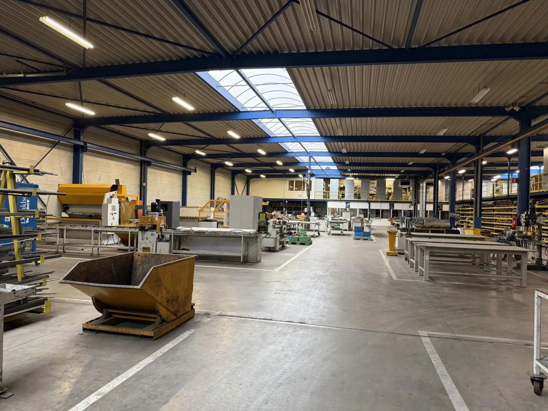 Bedrijfsgebouw te huur in Oudsbergen       foto 18
