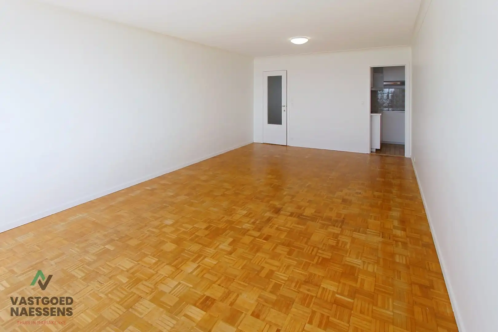 INSTAPKLARE STUDIO MET ZICHT OP ZEE foto 5