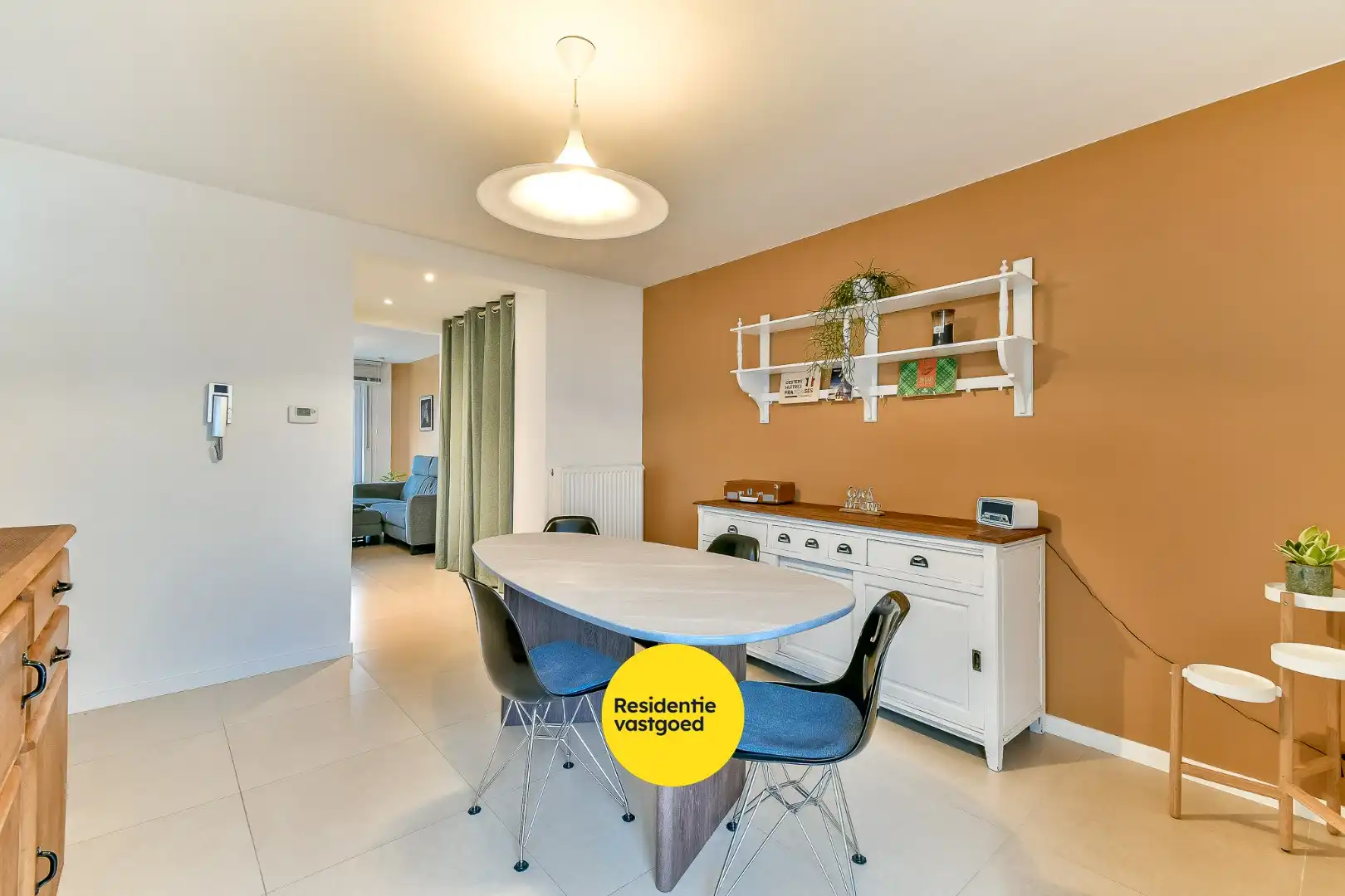 Instapklaar duplexappartement met 3 slaapkamers op rustige en centrale ligging te Lombardsijde foto 3