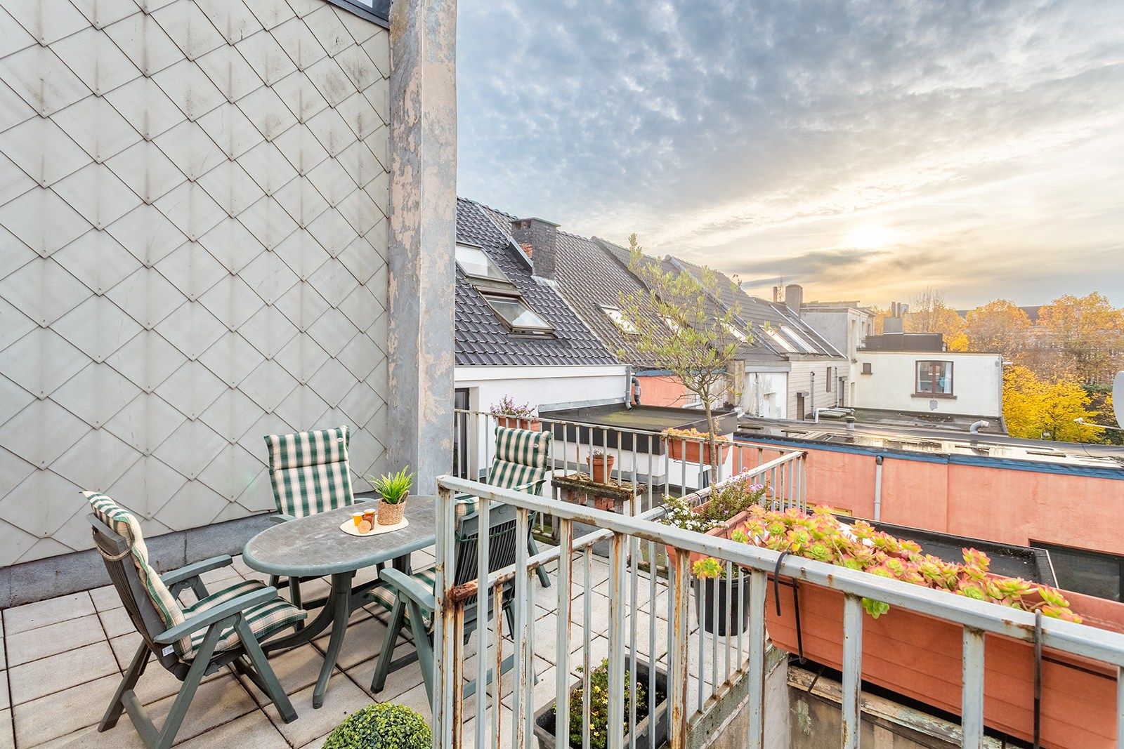 Op te frissen woning op top locatie  foto 24