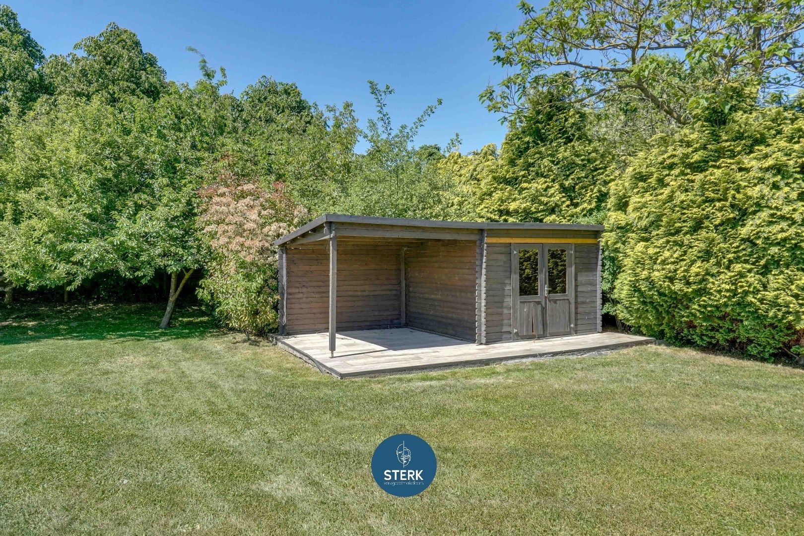RUIME GEZINSWONING OP EEN PRACHTIG PERCEEL VAN CIRCA 27 ARE TE REKEM !  foto 31