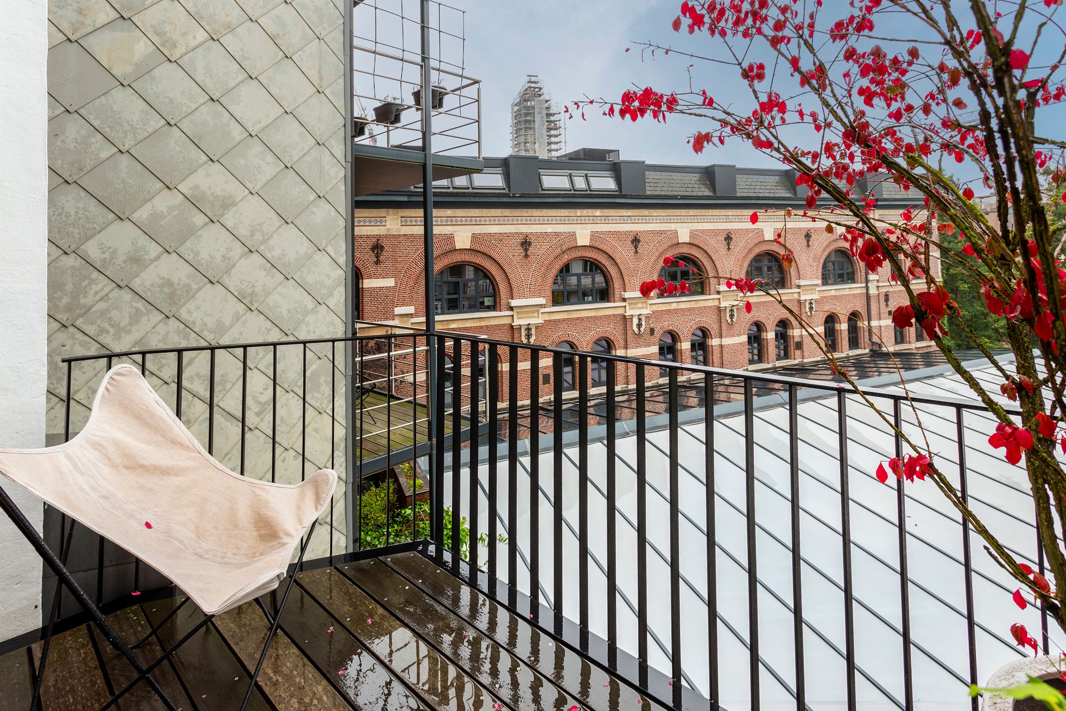 gemeubelde en catchy cityloft met zalig terras aanmodemuseum foto 7